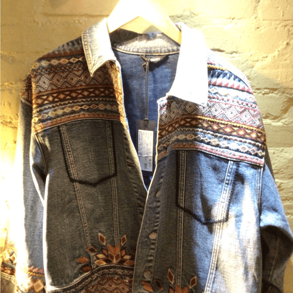 NEW Driftwood Boho Fringe jacket Denim Jacket with Multicolor Pattern - Picture 8 of 9
